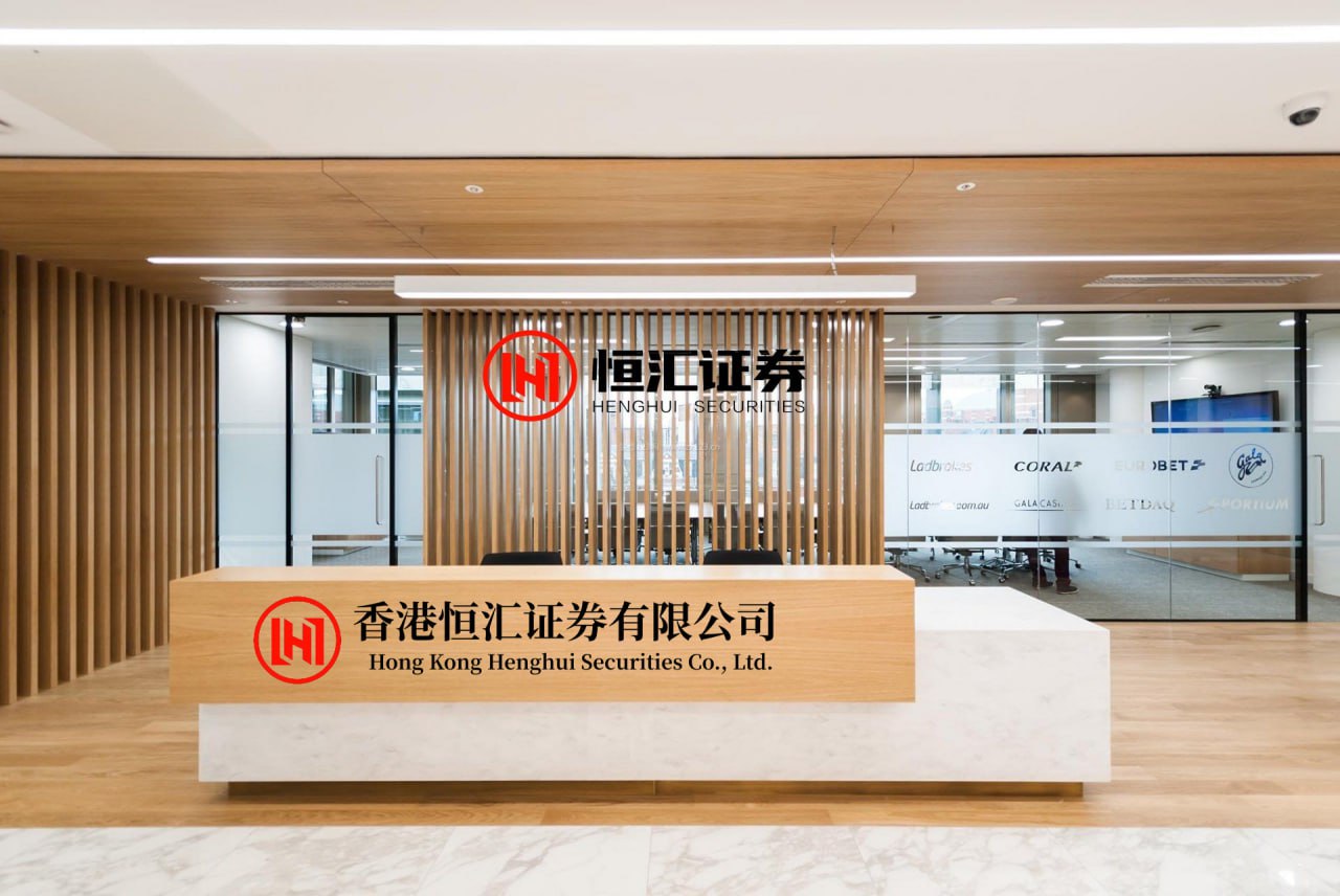 牛津配资官网 泽连斯基，最新声明！欧洲寻求改写“28点”新计划大部分内容！美方通报现场：气氛十分凝重......